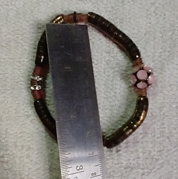 Pink goldtone Crystal stretch bracelet - Picture 4 of 4